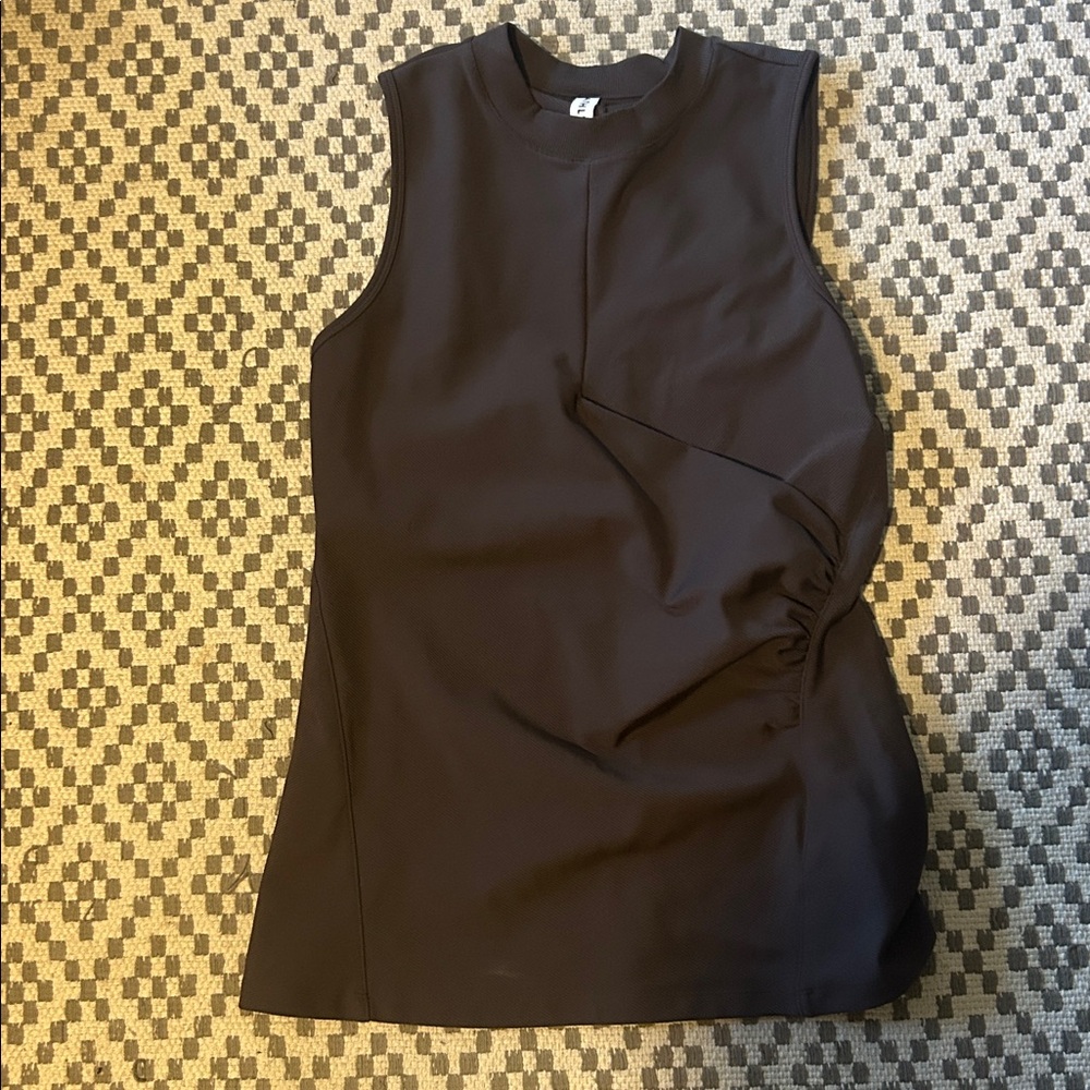 Athleta Bayview Tank Shale Size medium